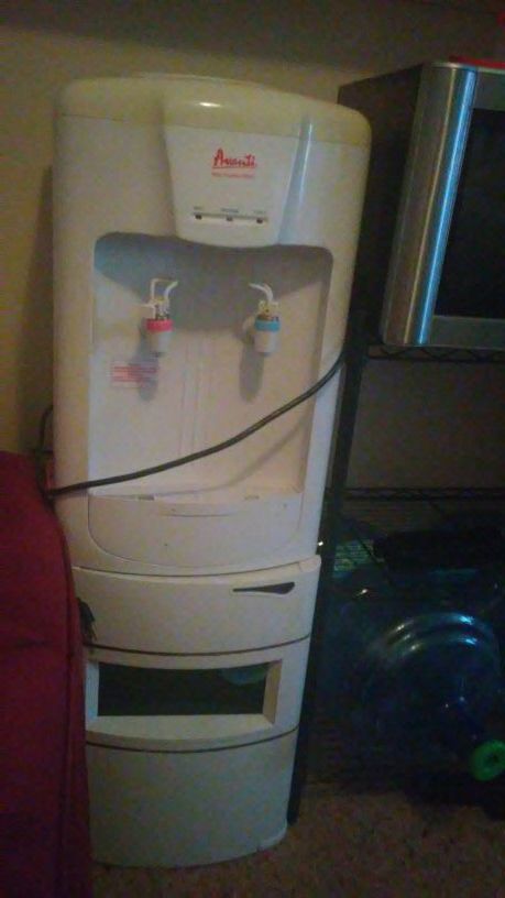 Avanti water dispenser wd50