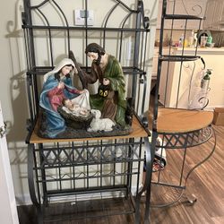Joseph Mary and baby Jesus statue