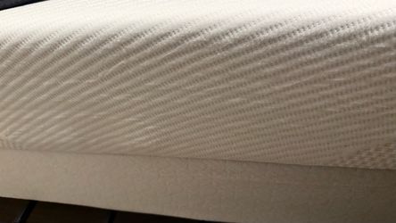 Mattress and Box Bed