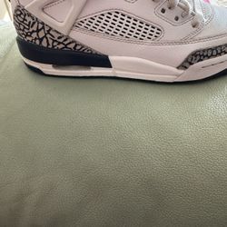 Shoes Jordan Size 5Y