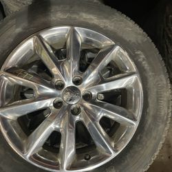 Jeep Cherokee Complete Set Of Wheels And Tires