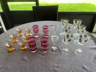Vintage Mixed Glassware Set – Mid-Century Colored & Leaf Pattern Stemware (18 Pieces)