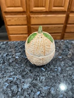 Ceramic Stackable cantaloupe pair of Salt and Pepper Shakers.