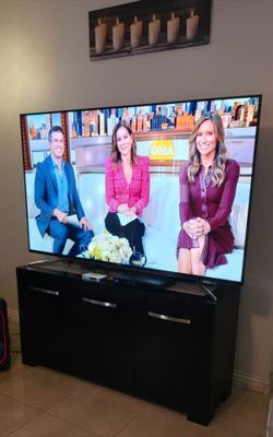 75 inches Samsung Smart TV