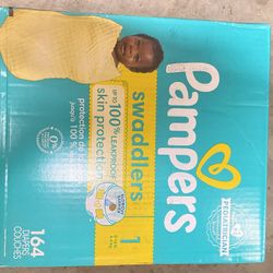Pampers Swaddles diaper