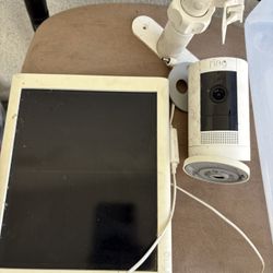 Ring Camera W Solar Panel