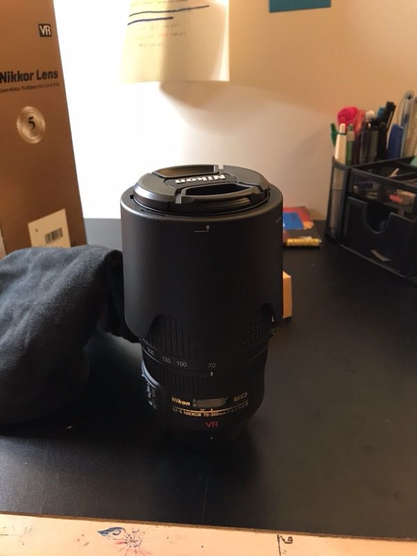 Nikon, Nikkor Lens AF-S VR Zoom 70-300mm