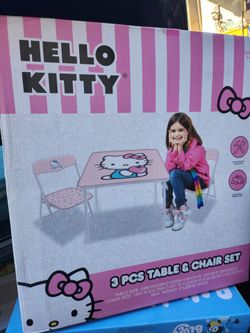 Hello Kitty 3-Piece Kids Table and Chair Set