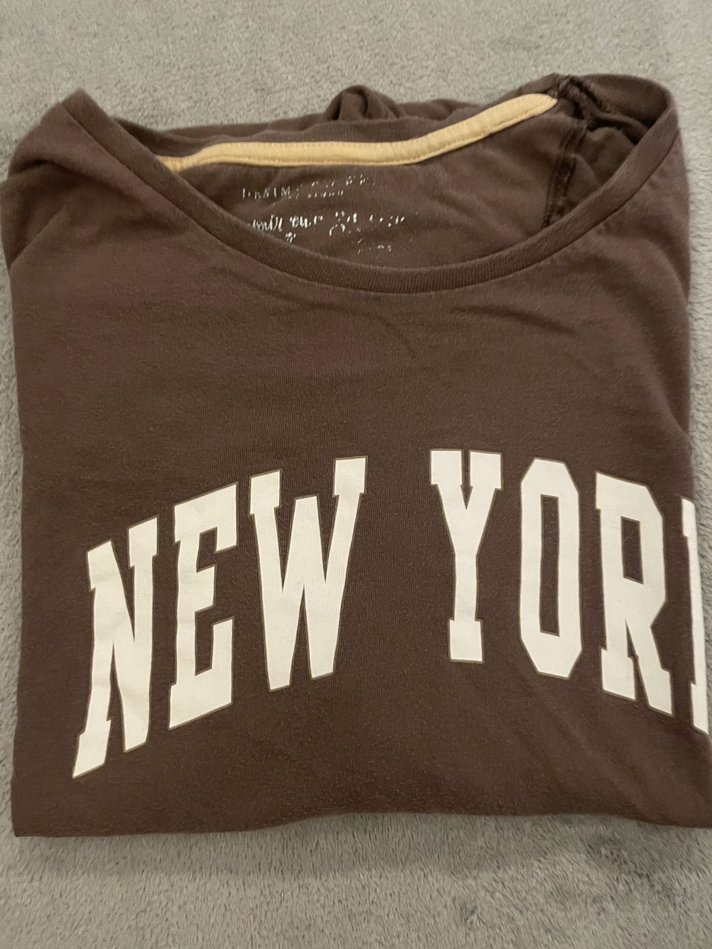 Brown “New York” Graphic T-Shirt Men’s Small