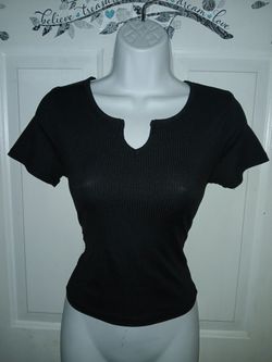 Large Black Crop Top 