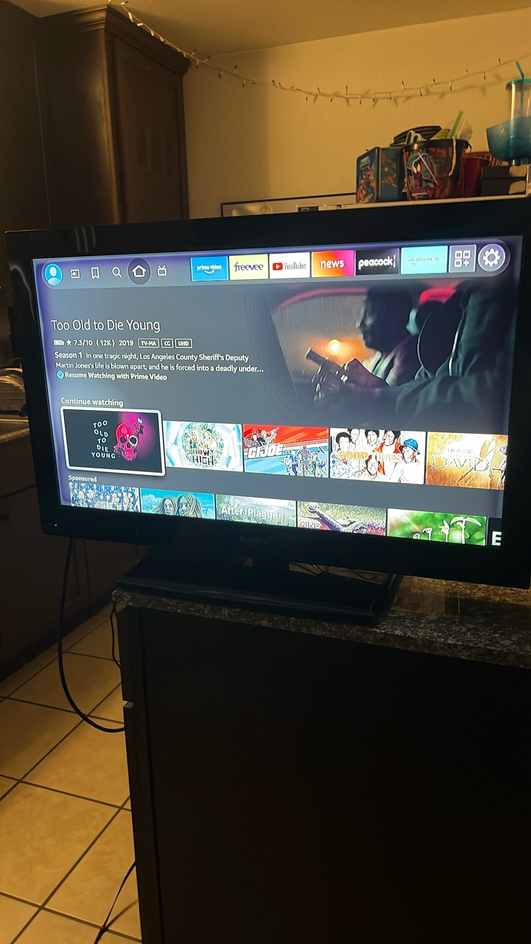 FREE APEX 32” HDTV 