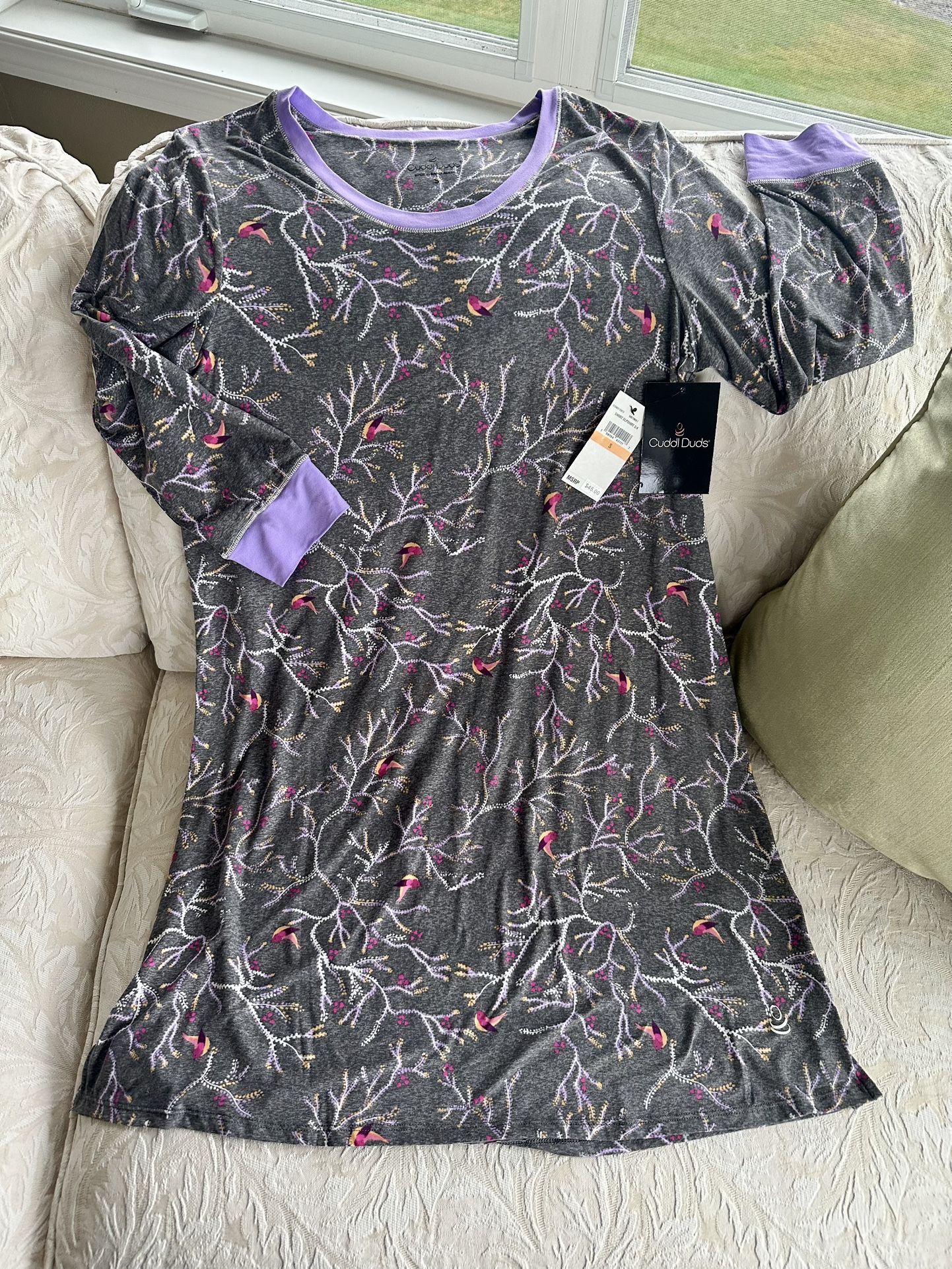 NEW with $45 Tag ~ CUDDLE DUDS Women’s Size Small Nightgown