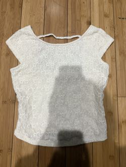 crème lace top