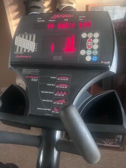 Life Fitness X9i Elliptical Cross Trainer - Gym Quality / works great