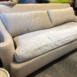 Sofa / Couch