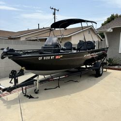Bass Tracker Boat