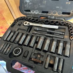 Husky Socket Set