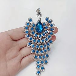 Dangling Peacock Brooch 