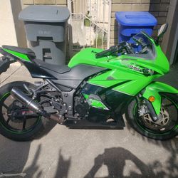 2011 Kawasaki Ninja 250R