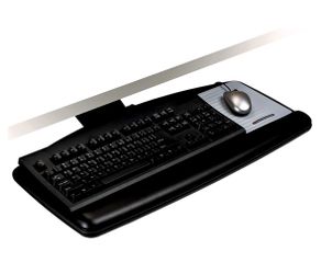 3M Easy Adjust Keyboard Tray with Wrist Rest and Mouse Pad