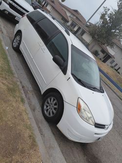 Toyota sienna 2005