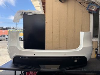 2020 2021 2022 2023 2024 TESLA MODEL Y REAR BUMPER COVER OEM USED