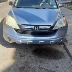 2008 Honda C.R.V    $4500  O.B.O  
