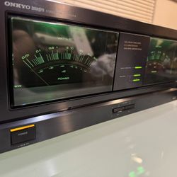 Onkyo Integra M504 Power Amplifier