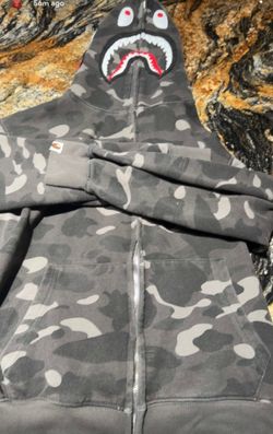 BAPE SWEATSHIRT