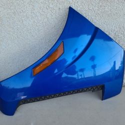 2022-2024 NISSAN FRONTIER RIGHT
BUMPER END PASSENGER SIDE GENUINE
USED OEM. BB2 Alm