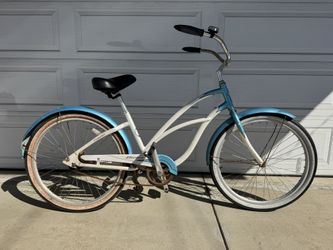 His And Hers Beach Cruisers. 2 Bikes