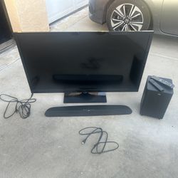 46” Insignia LCD HDTV 1080p + Soundbar w/ Subwoofer