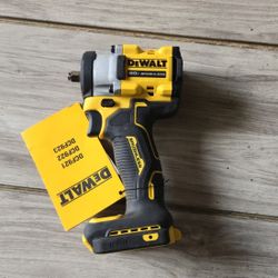 DEWALT ATOMIC 20V MAX  Brushless 3/8 in.Variable Speed Impact Wrench (Tool Only)