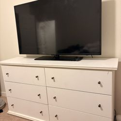 White 6 Drawer Dresser