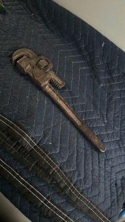 Pipe Wrench