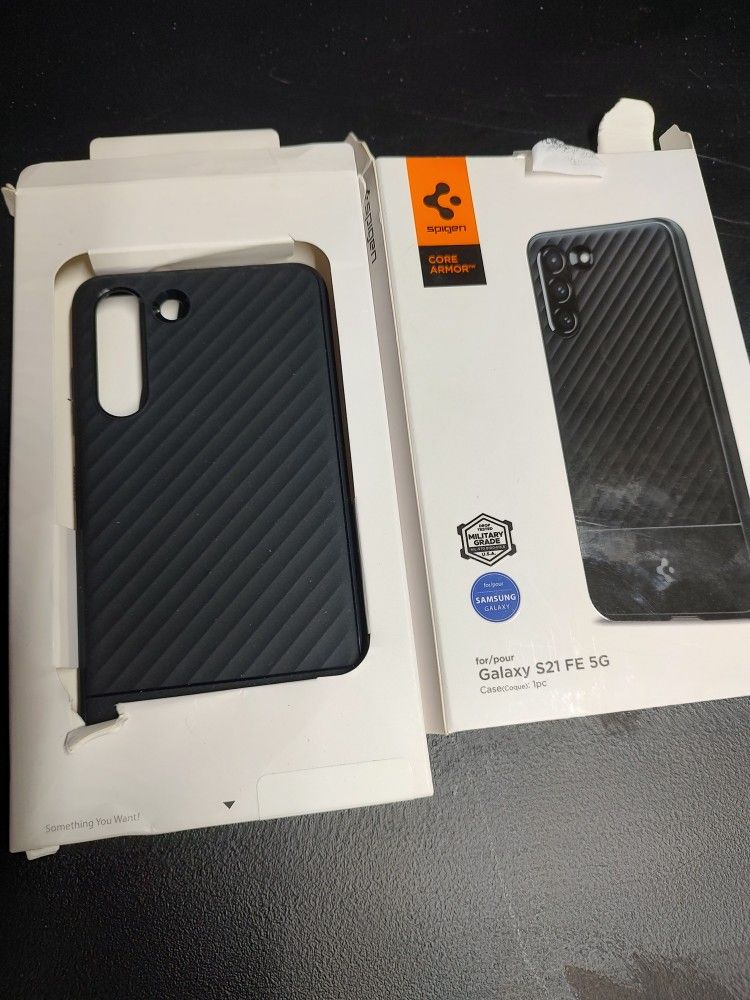 Spigen Core Armor Designed for Galaxy S21 FE Case (2021) - Matte Black