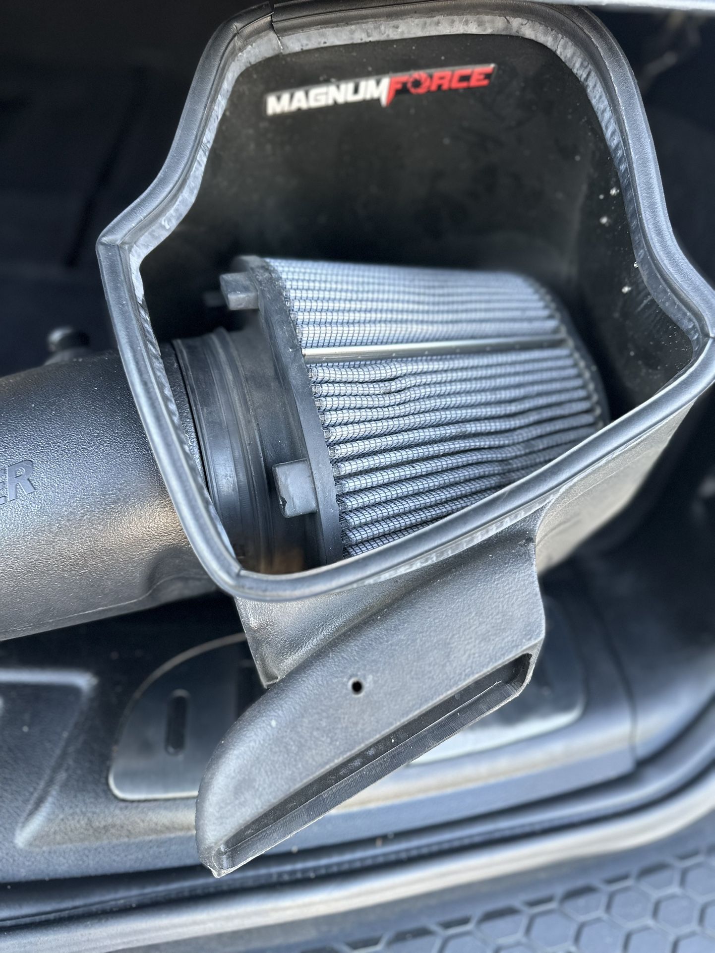 2011-2019 Dodge Durango/Jeep aFe Magnum FORCE Pro Dry S Cold Air Intake System (Assembled - ready to install)