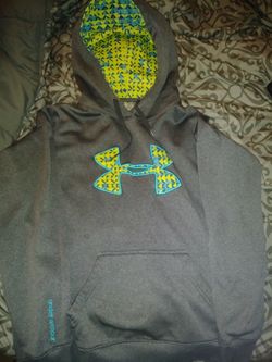 Woen 3 timez. 20$ medium.