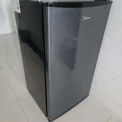 Midea 3.3 cu. ft. Compact Refrigerator.