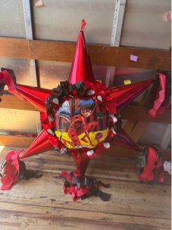 Miraculous ladybug bola piñata