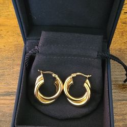 Solid 18kt Yellow Gold Double Row Hoop Earrings (5.1g)