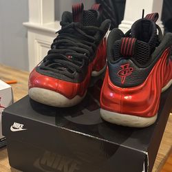 Foamposites Metallic Red 