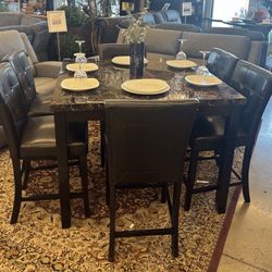 Beautiful 7pc Dining Set