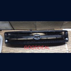 #G9 93-94 Toyota Tercel Black Grille /w No Emblem 