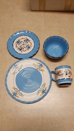 Carousel blue dinner set for 4 people (16 pcs)