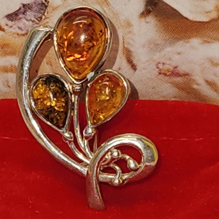 #2391, 925 STERLING SILVER, BALTIC AMBER BROOCH