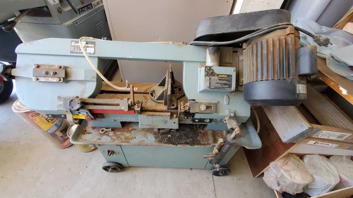 Enco Metal Cutting Band Saw 17in x 12in Model 137-3175