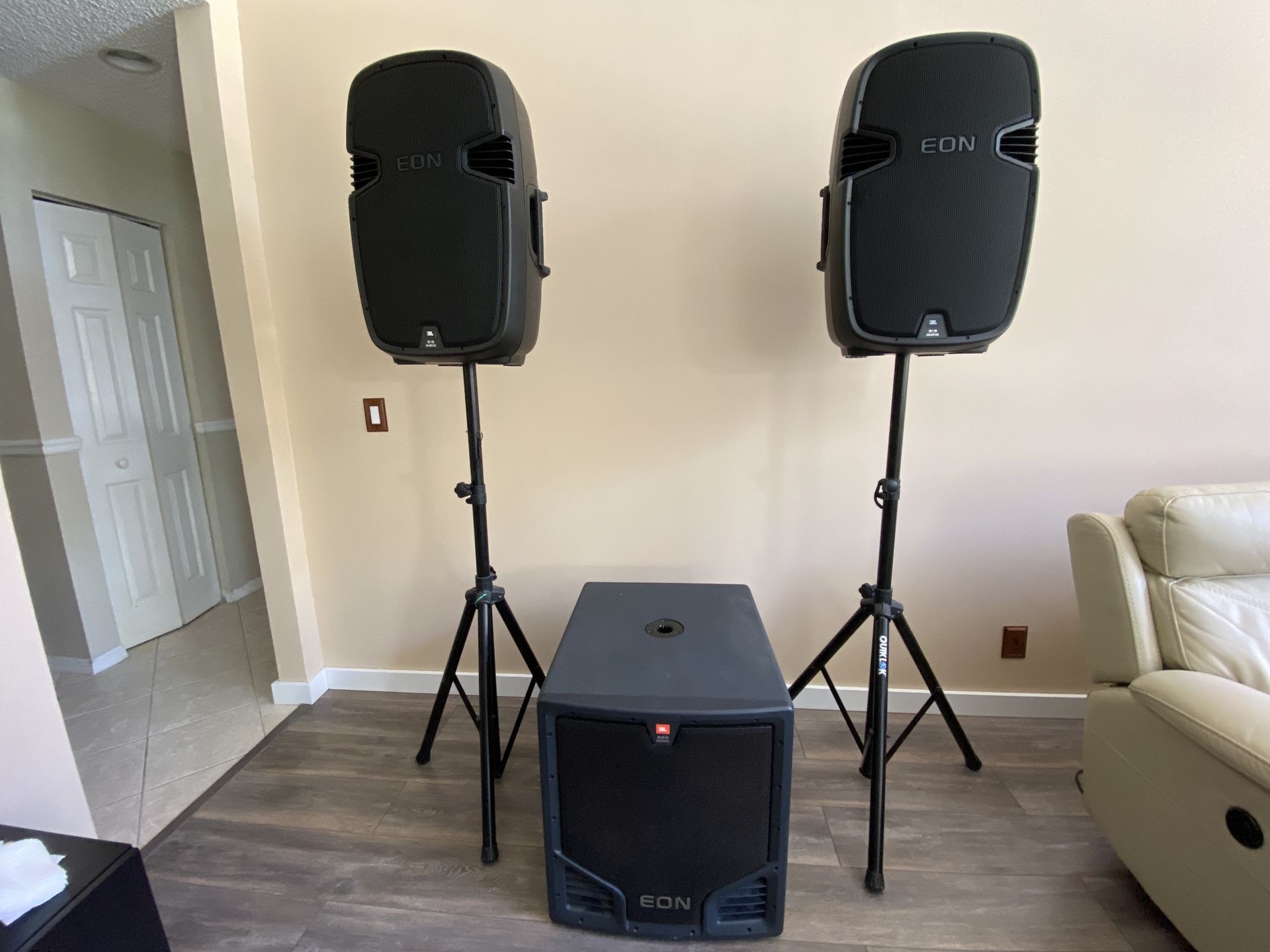 (2) Portable Self-Powered 15”, Two-Way, Bass-Reflex Design & (1) Portable Self-Powered 18", Bass-Reflex Design & (2) Speakers Stand
