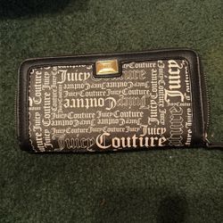 Juicy couture wallet 