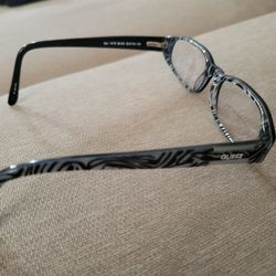 Guess  Frame
